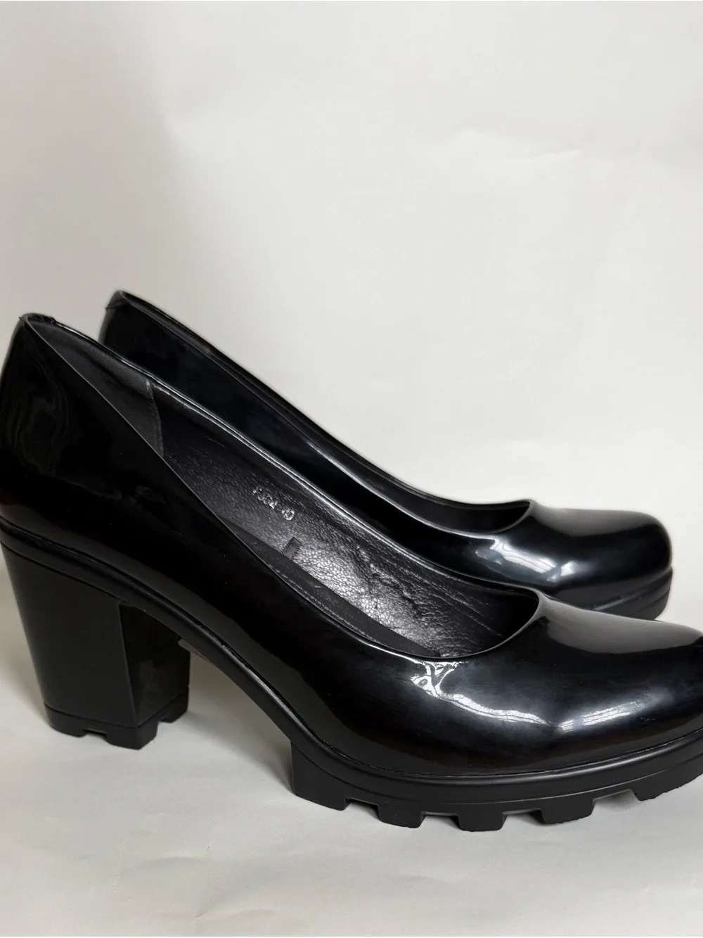 Shiny Chunky Black Heels